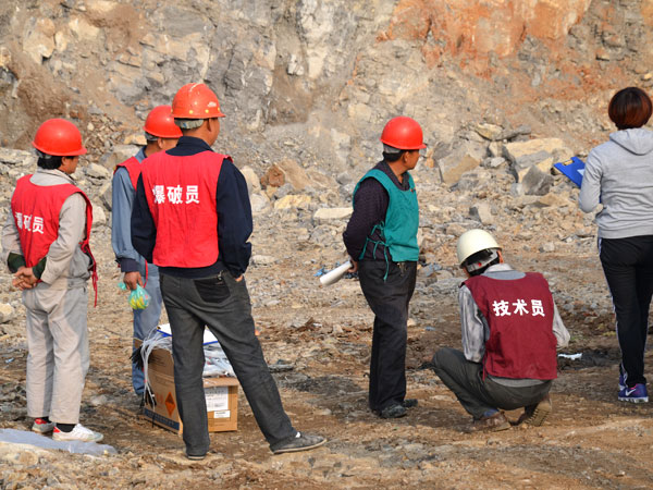 为什么要对重要爆破工程实行爆破安全监理？